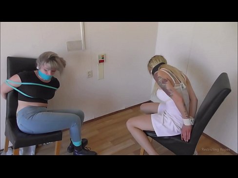 ❤️ Ovisnik / vezan i začepljen usta / djevojka u nevolji ️ Porno kod nas ️❤